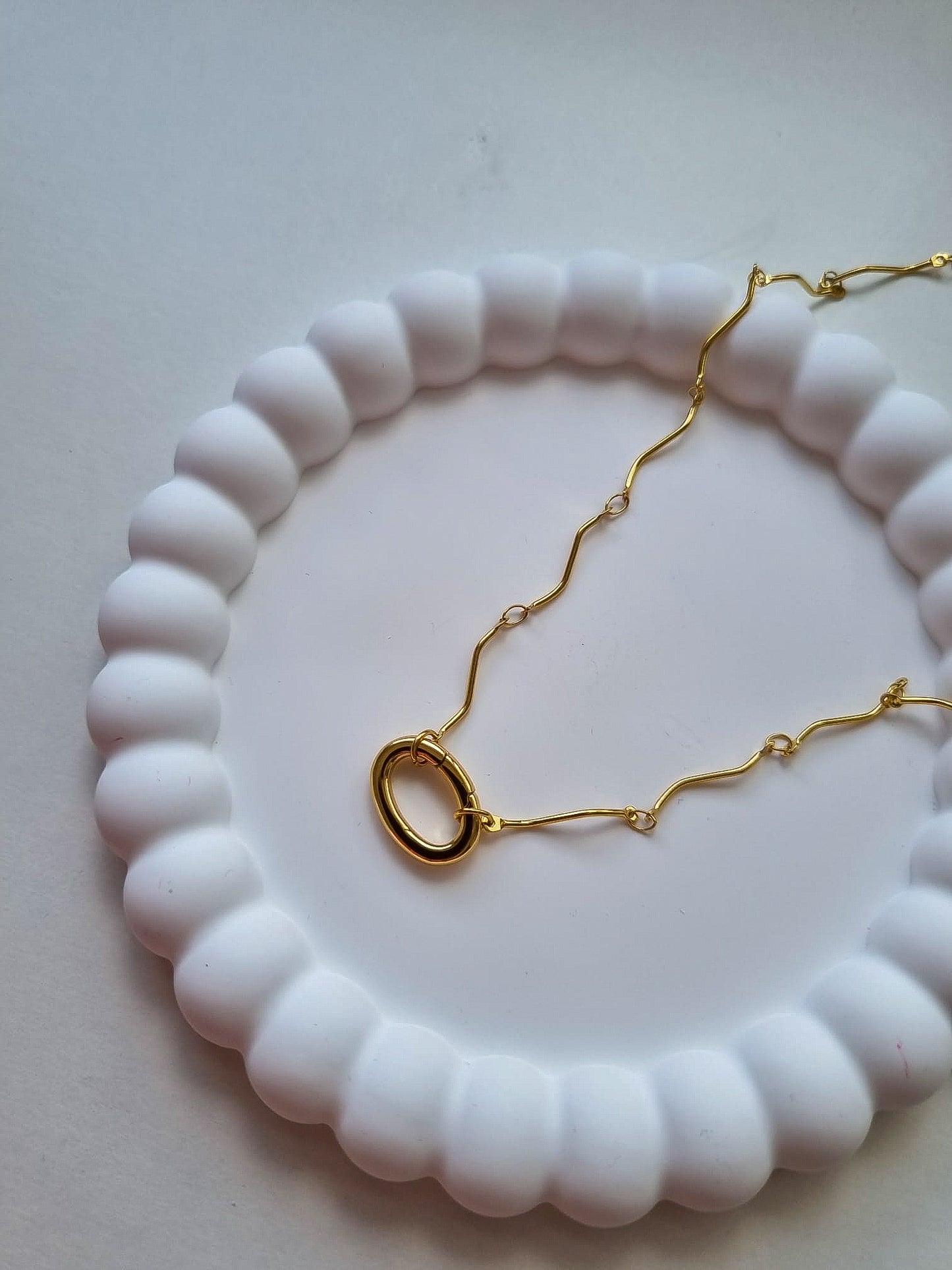 WAVY CHAIN