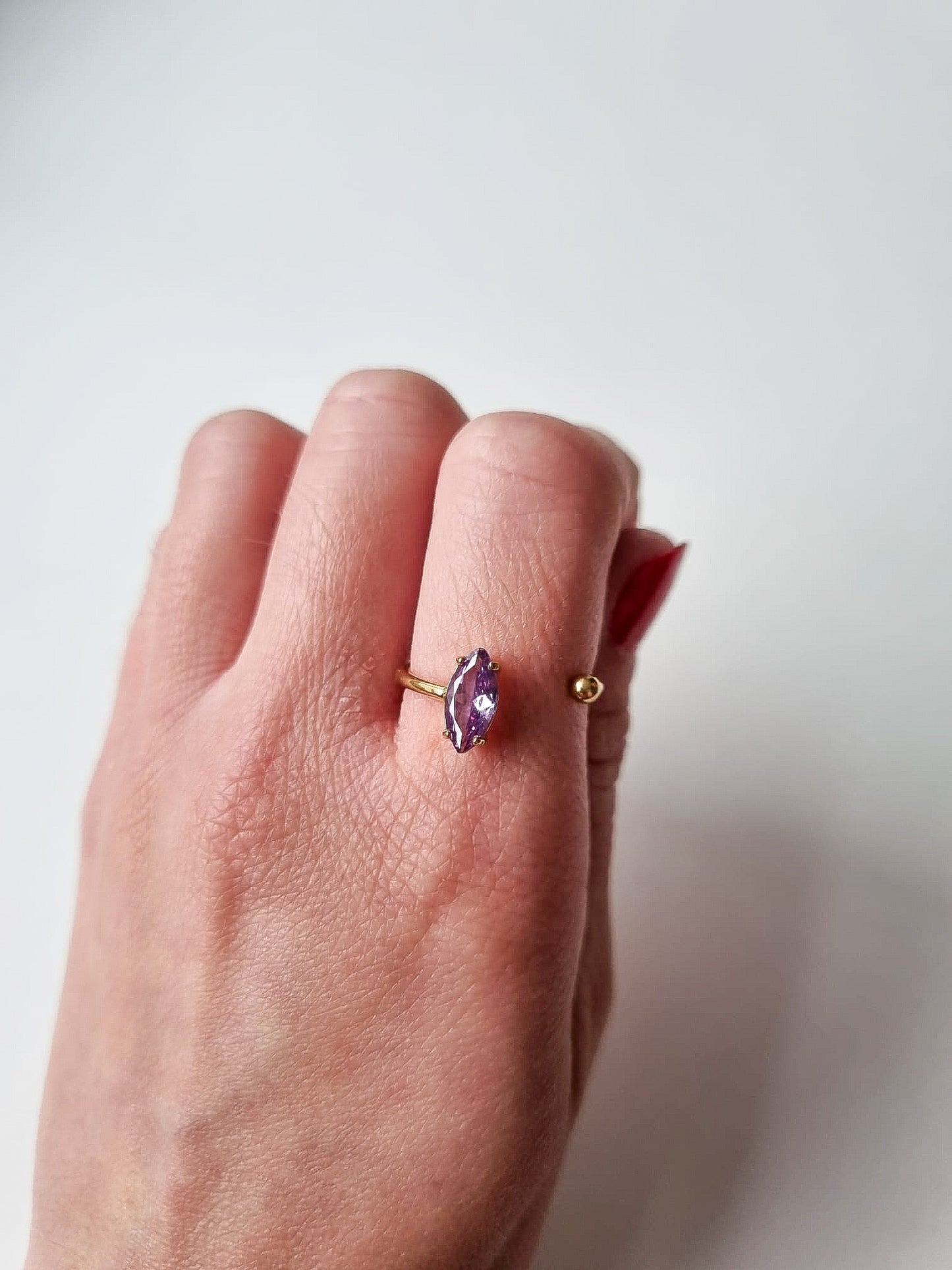 LAVENDER BEAUTY RING