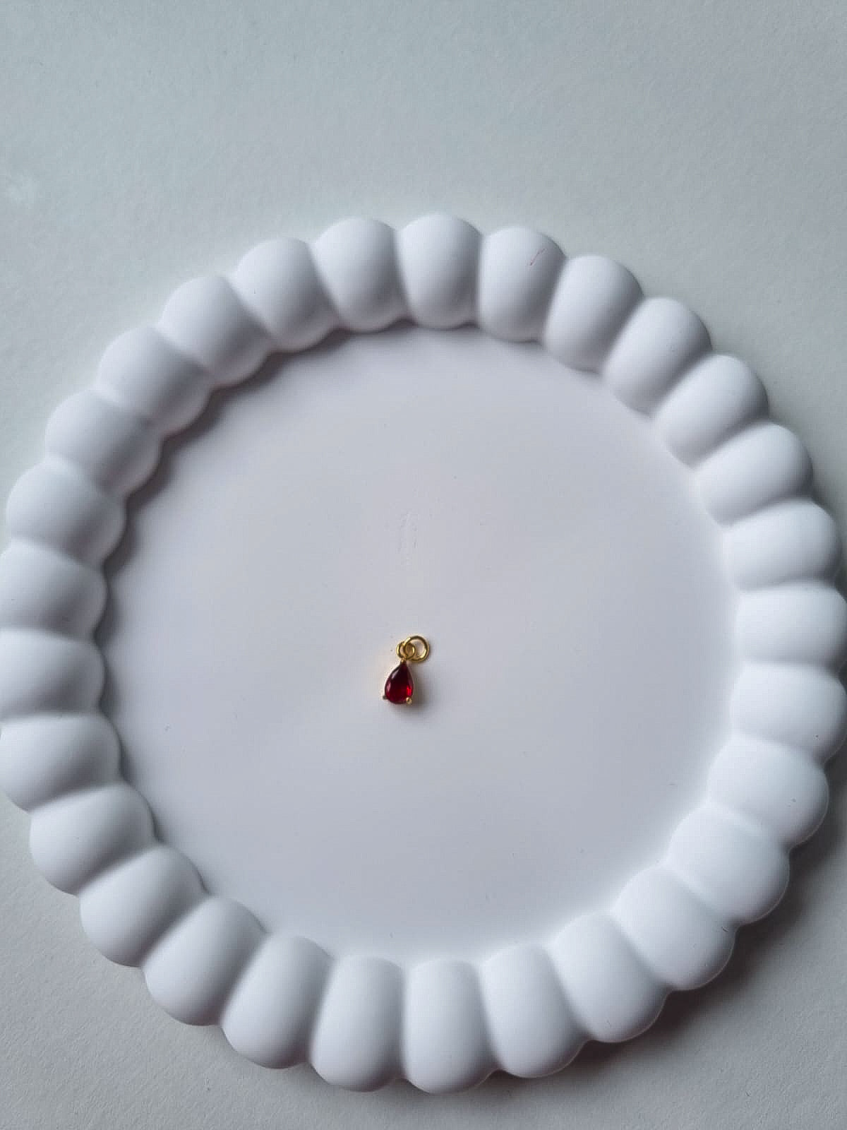 TEARDROP BIRTHSTONE CHARM - JANUARY