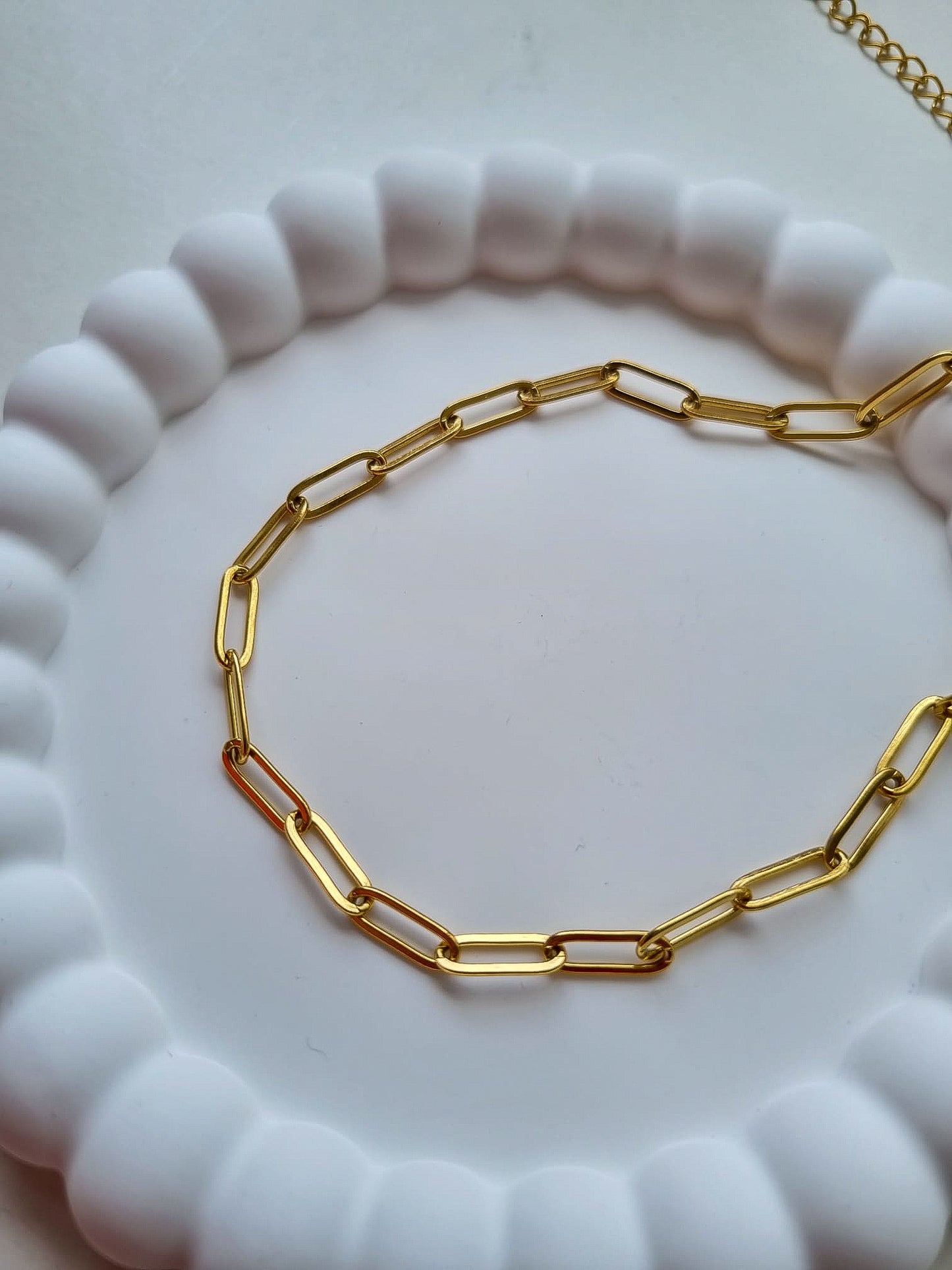 PAPERCHAIN NECKLACE
