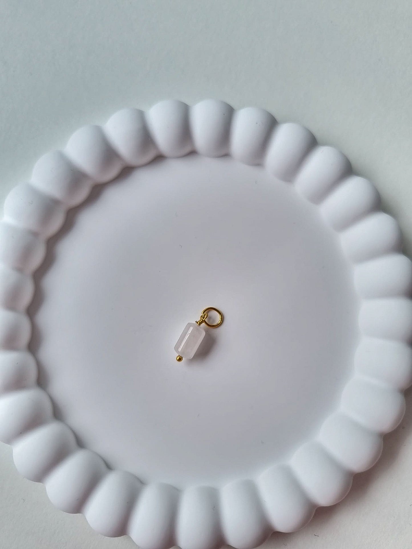 WHITE BEAD CHARM