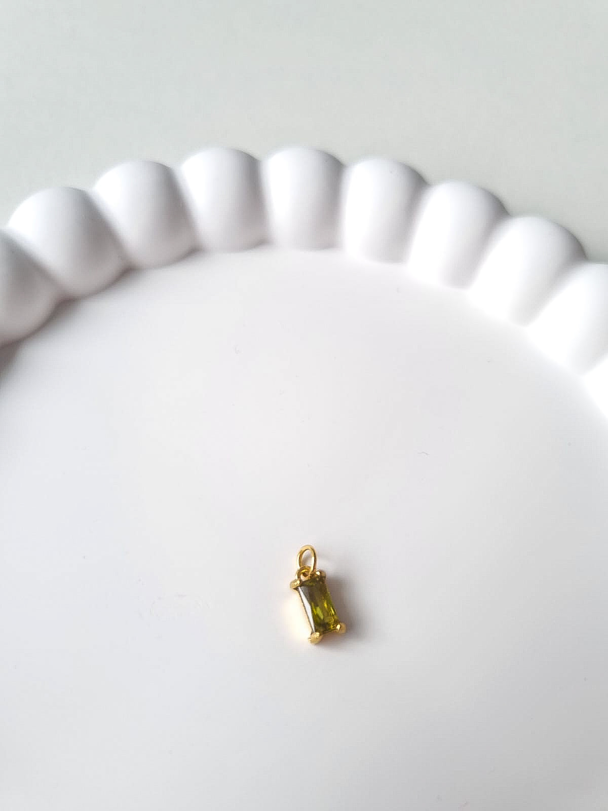 RECTANGLE BIRTHSTONE CHARM - AUGUST