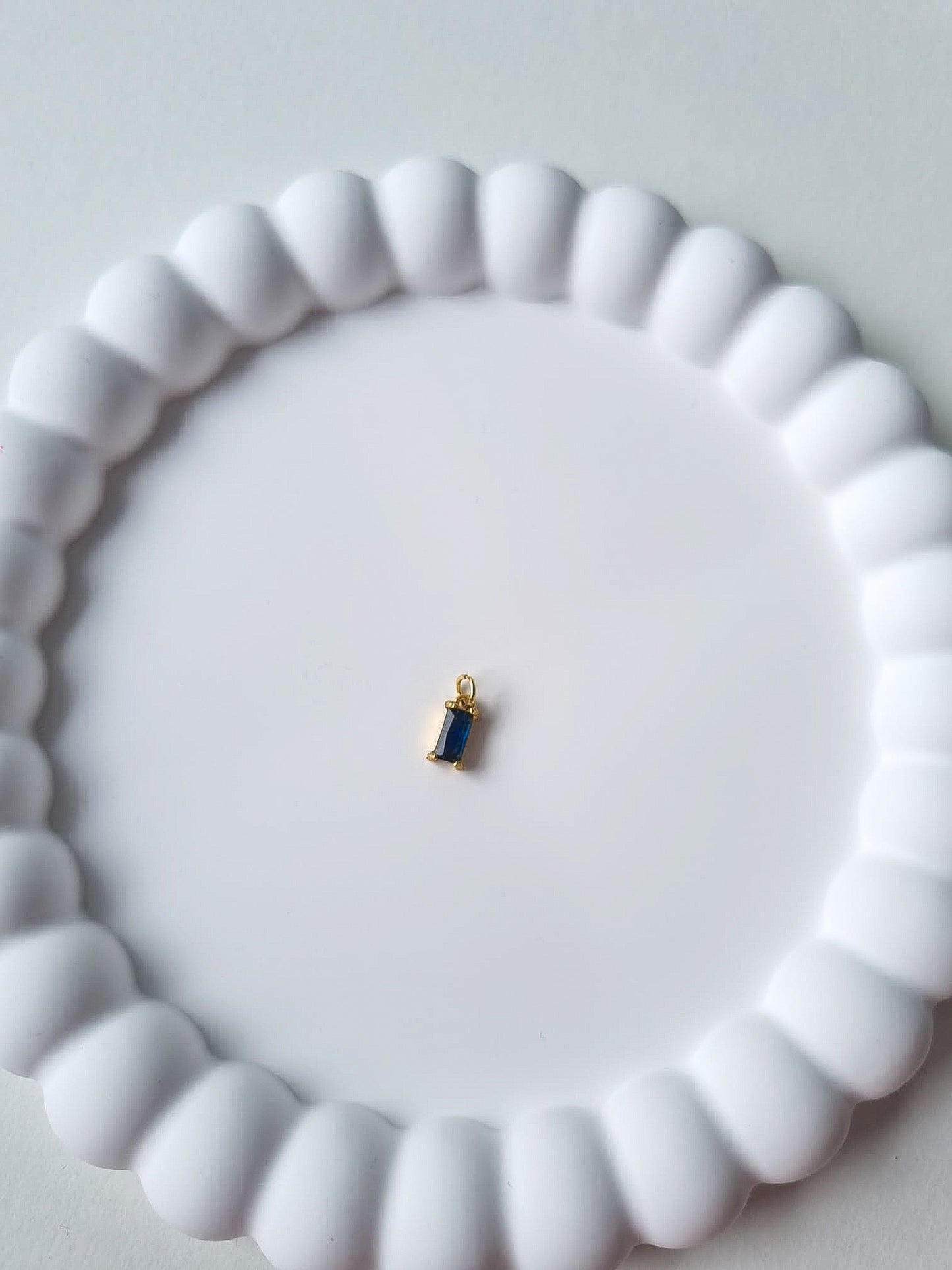 RECTANGLE BIRTHSTONE CHARM - SEPTEMBER