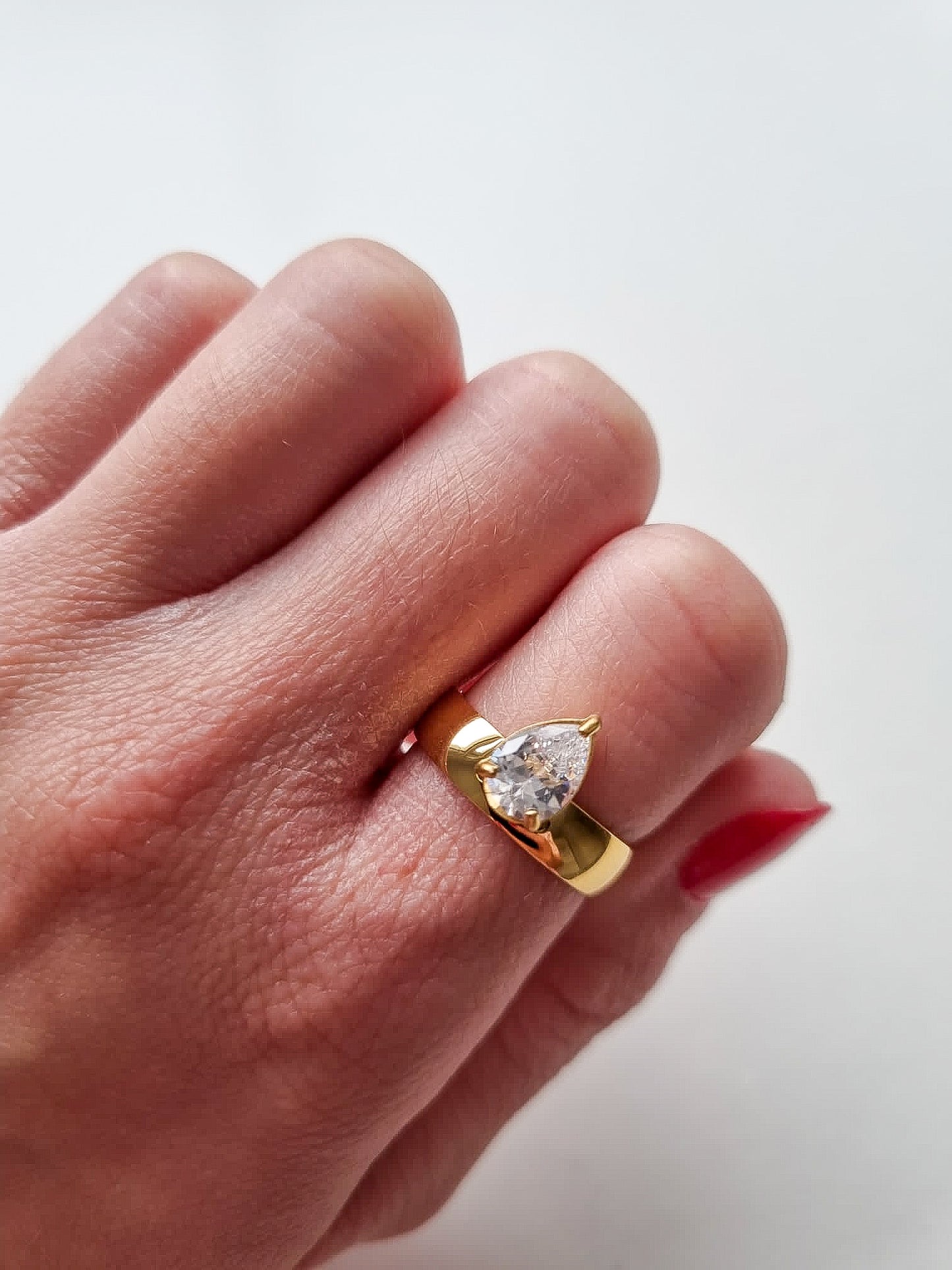 A STAR IS BORN RING
