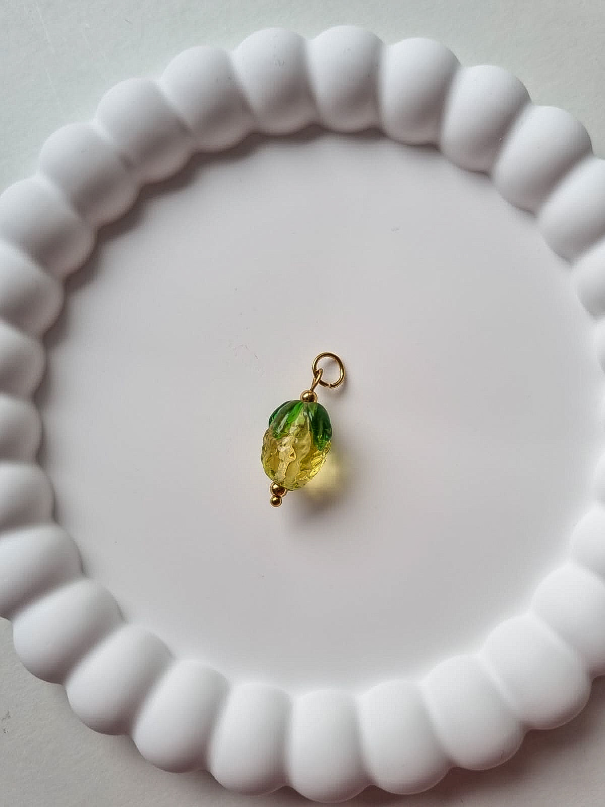 PINEAPPLE CHARM
