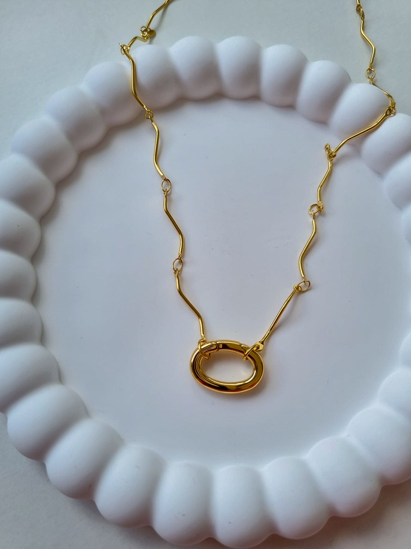 WAVY CHAIN