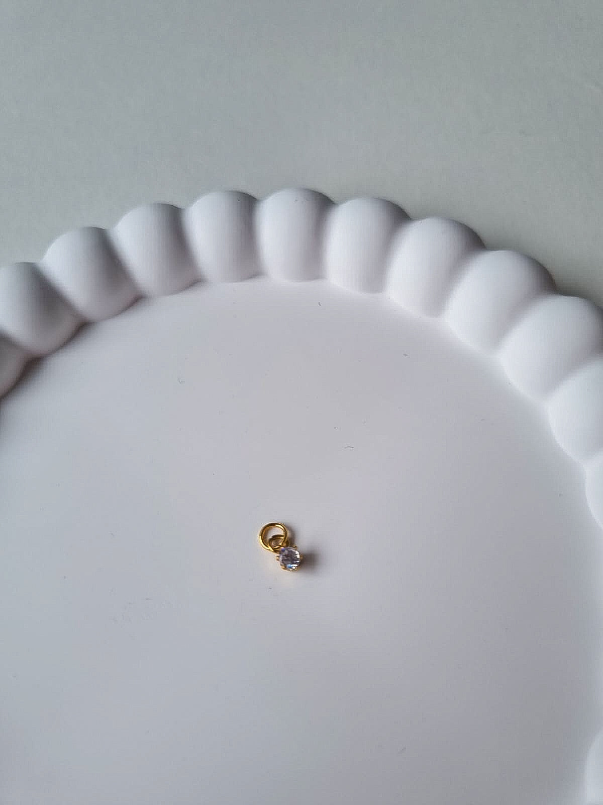 CIRCLE BIRTHSTONE CHARM - APRIL