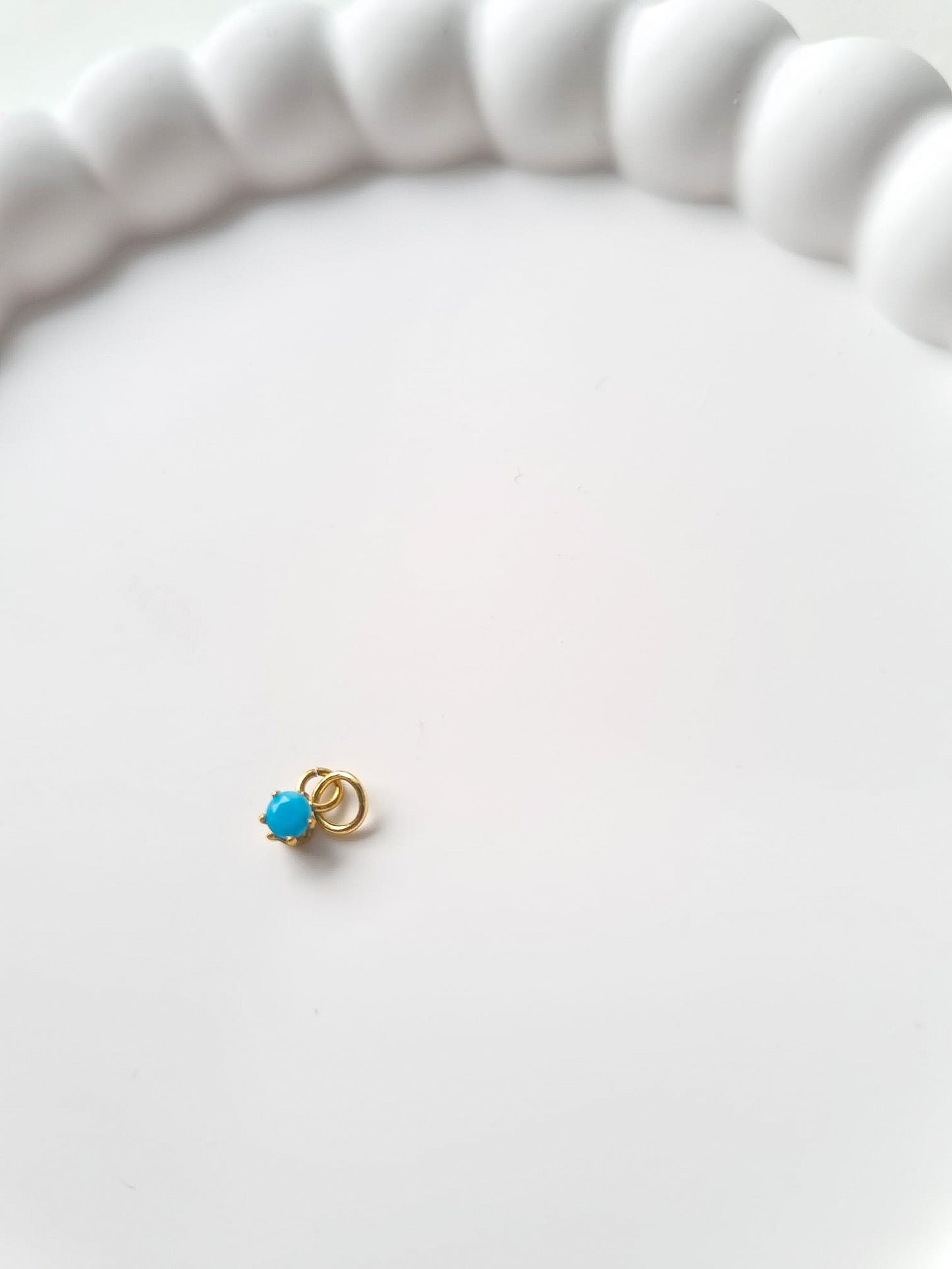 CIRCLE BIRTHSTONE CHARM - DECEMBER