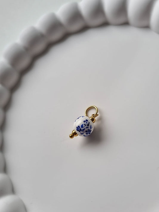 ROUND PORCELAIN CHARM