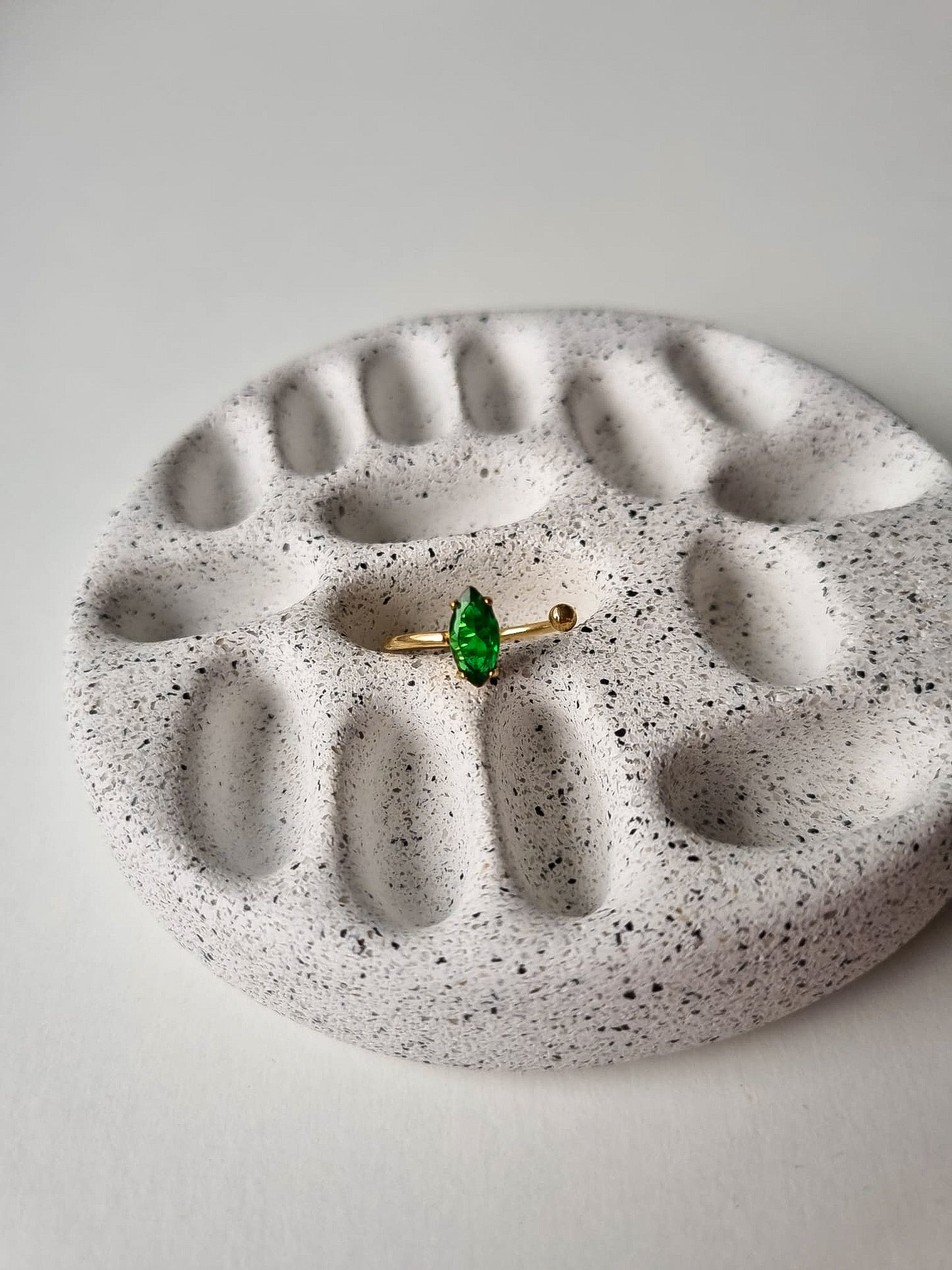 LIGHT OF HOPE RING